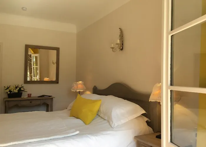 Clos Des Iris 2* Moustiers-Sainte-Marie