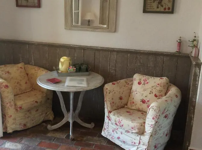 Clos Des Iris 2* Moustiers-Sainte-Marie